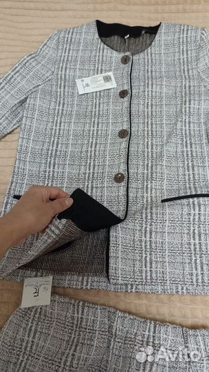 Костюм женский теплый с юбкой 45