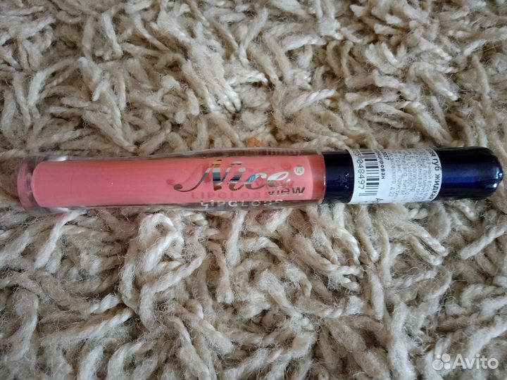 Новый блеск - помада для губ