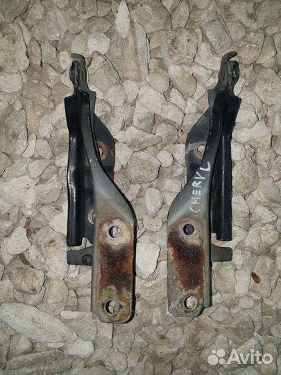 Петли капота Чери Вери