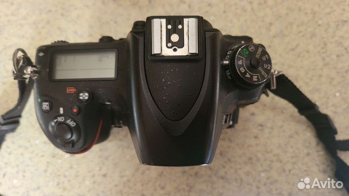 Зеркальный фотоаппарат Nikon D750