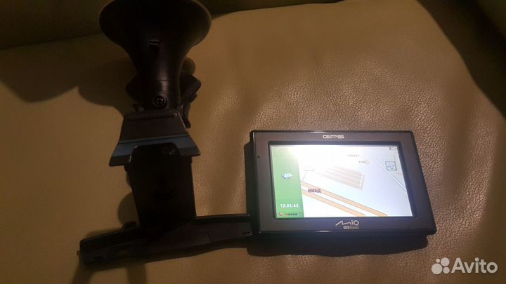 GPS навигатор MIO C220 rev.320b