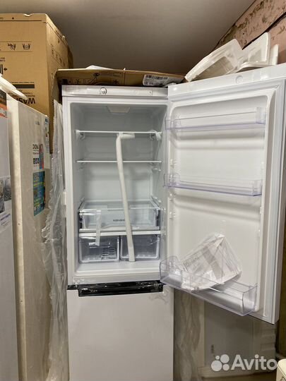 Холодильник высота 180см indesit белый цвет