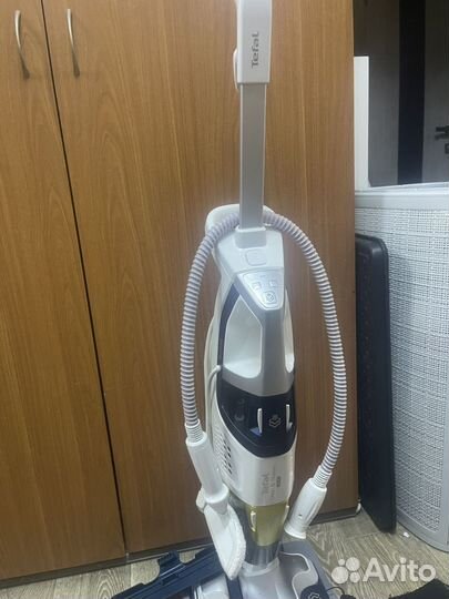 Пылесос Tefal Clean & Steam multi VP8561RH