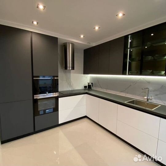 Менеджер по продажам в салон Кухни