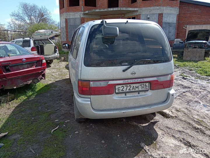 Nissan serena c23 разбор