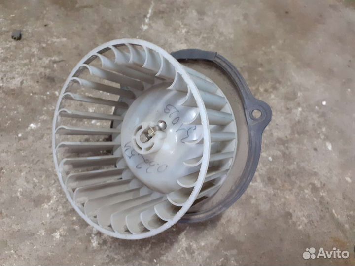 Моторчик печки на Волгу