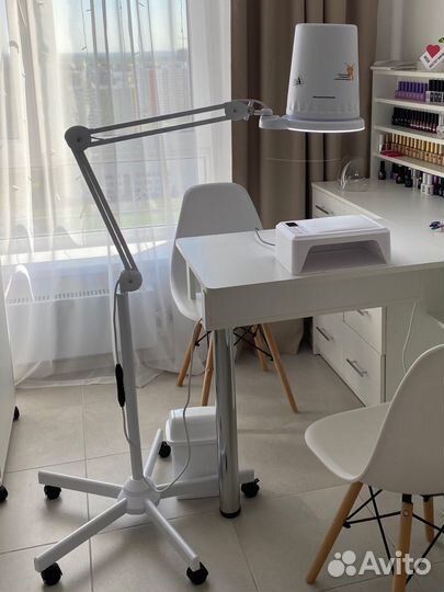 Вытяжка для маникюра и педикюра 4blanc