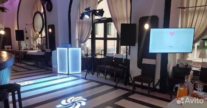 Диджей с оборудованием на ваш праздник