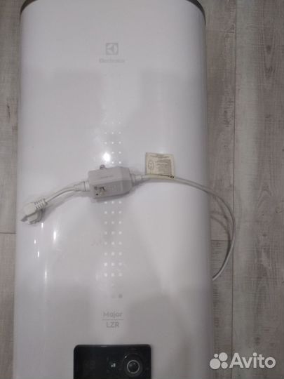 Продам водонагреватель