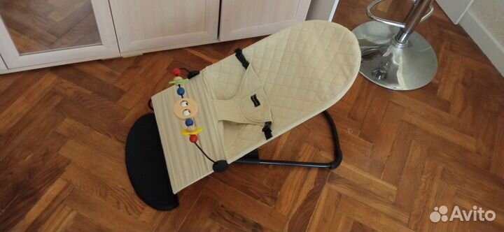 Шезлонг для новорожденных