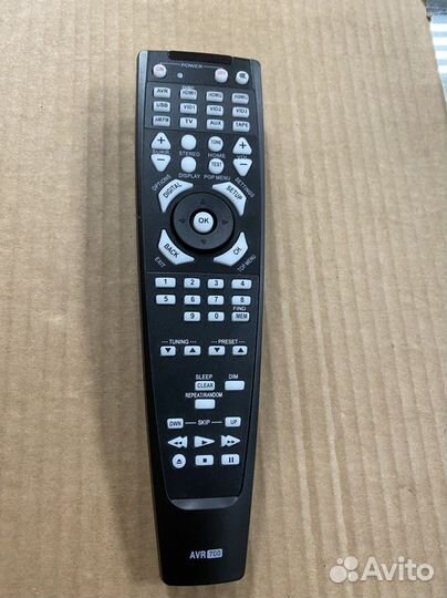 Пульт,абсолютно новый harman kardon AVR-700