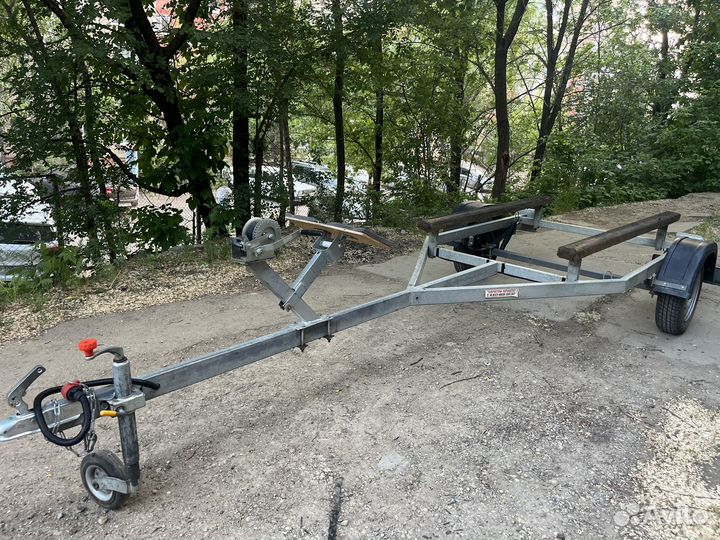 Лодочный прицеп-русич