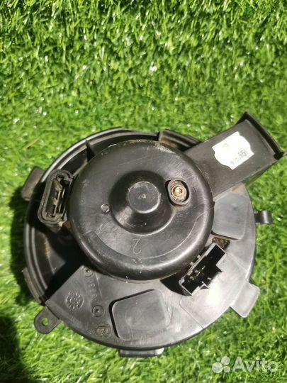 Моторчик печки Citroen Xsara Picasso