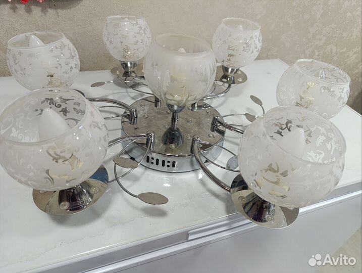 Люстра потолочная бу