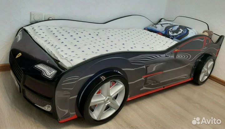 Кровать машинка
