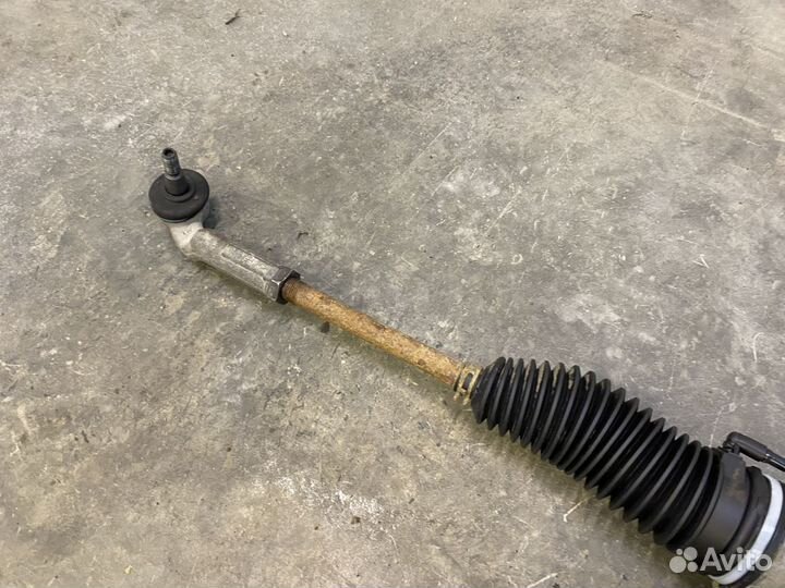 Топливная рампа с форсунками Volkswagen Jetta 6