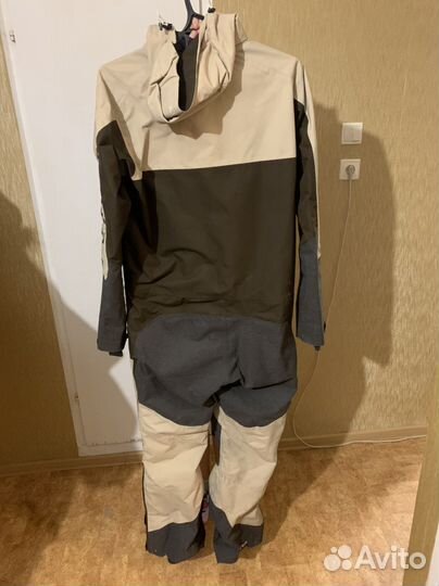 Снегоходный костюм