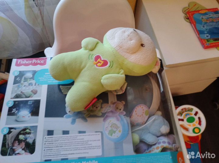 Мобиль fisher price мечты о бабочках и медвежонок