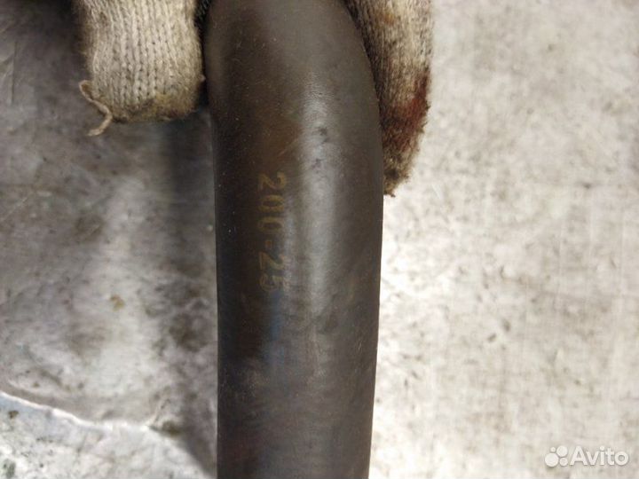 Патрубок радиатора Ford Focus 3 хетчбэк 1.6L