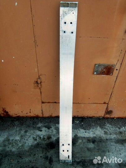 Lexus NX усилитель бампера