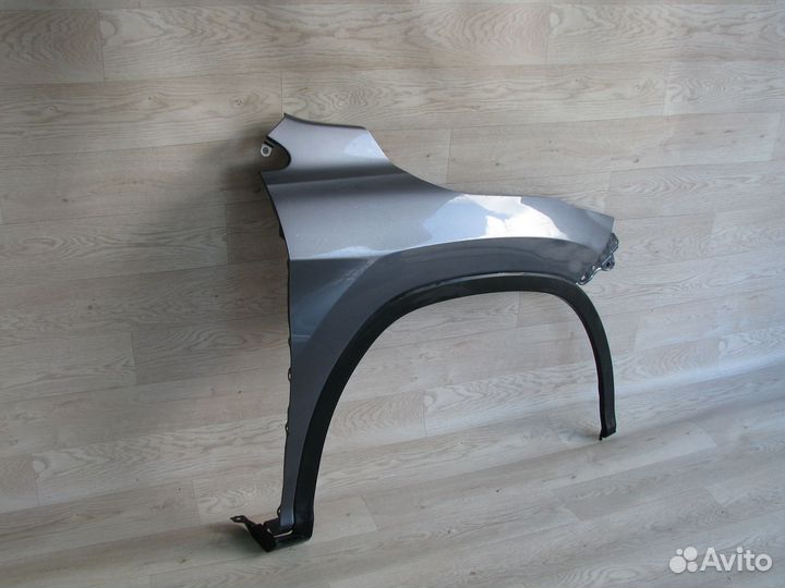 Lexus RX4 Крыло переднее правое
