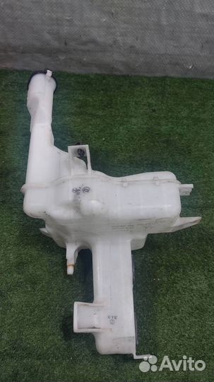 Бачок омывателя Daihatsu Sirion 2008