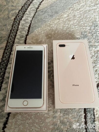 iPhone 8 Plus, 64 ГБ