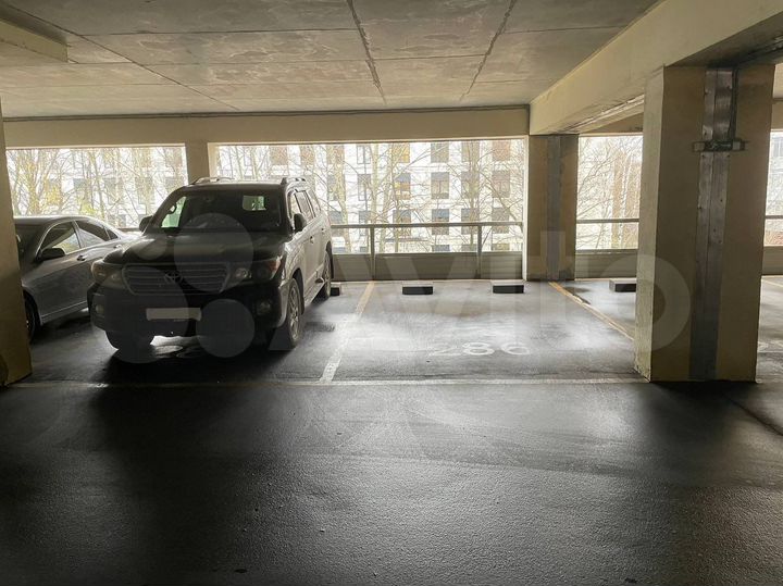 Машиноместо, 19 м²