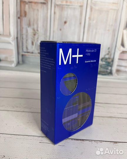 Molecule 01 +
