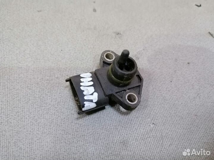 Датчик давления воздуха Hyundai Sonata IV (EF)