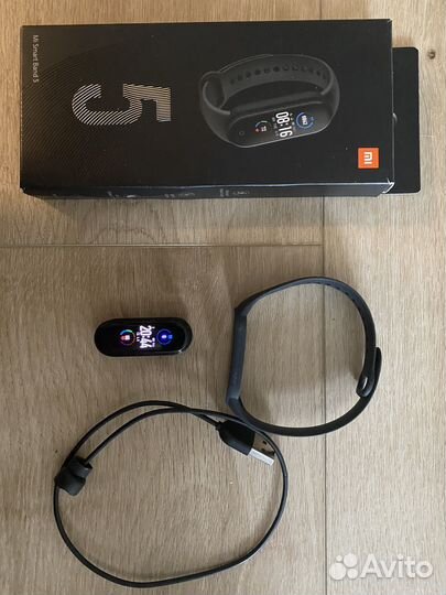 Фитнес-браслет Xiaomi Mi SMART Band 5 Black