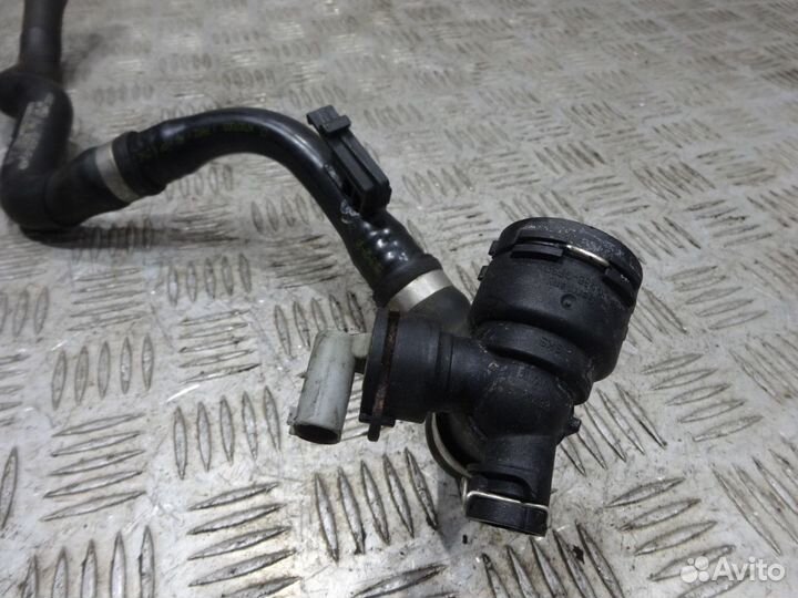 Патрубок радиатора Мерседес 222