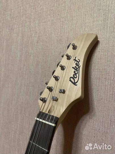 Электрогитара + комбоусилитель