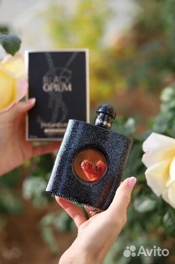 Духи парфюм Yves Saint Laurent Black Opium 90мл