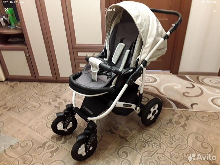Красивая коляска 3 в 1
