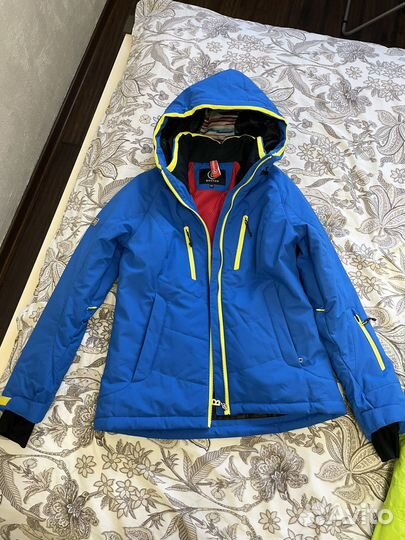 Горнолыжный костюм