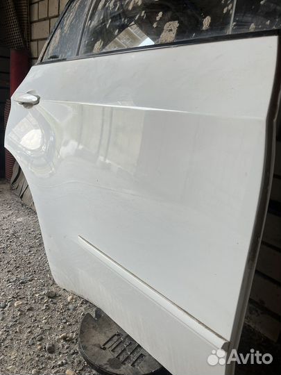 Дверь задняя правая bmw e70 x5 рест alpinweiss 300