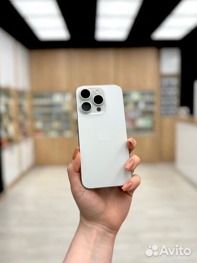 iPhone 15 Pro, 128 ГБ