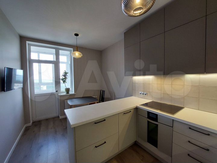 3-к. квартира, 90 м², 24/25 эт.