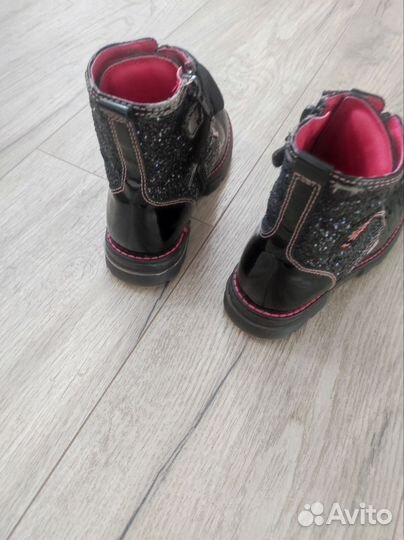 Ботинки для девочки размер 30