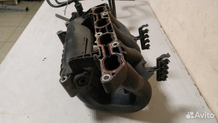 Коллектор впускной Ford Focus 1 1.6 fydb zetec