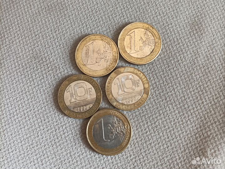 Манека редкая