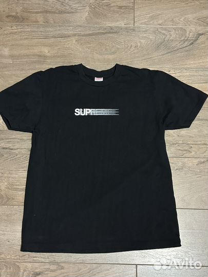 Футболка supreme