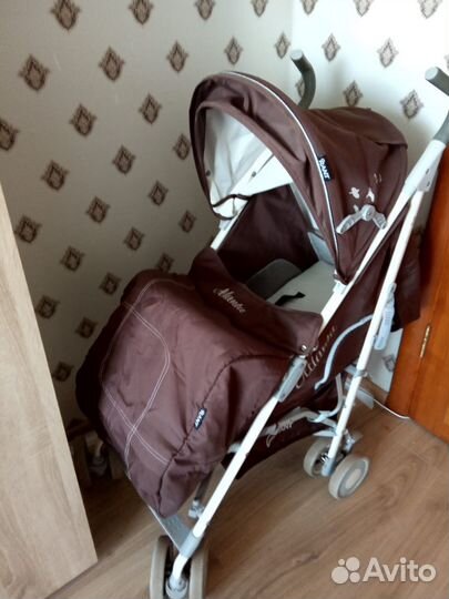 Прогулочная коляска трость