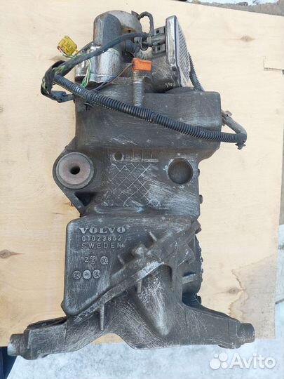 Редуктор заднего моста Volvo XC90 1