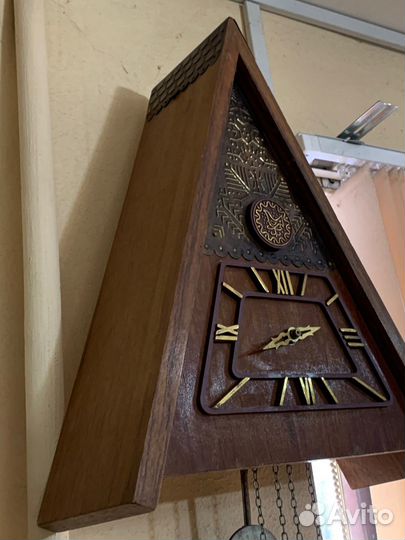 Часы настенные с кукушкой. СССР