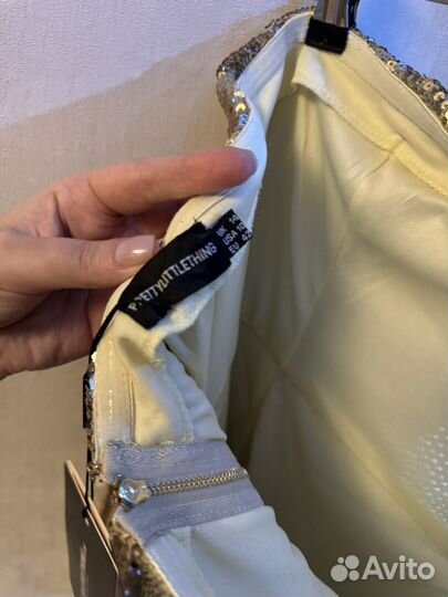 Платье в пайетках