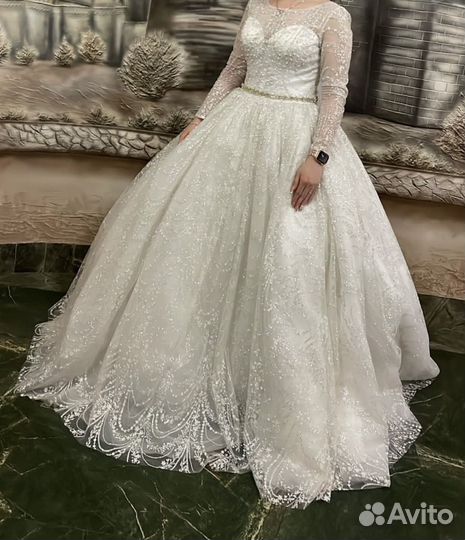 Свадебное платье
