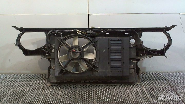 Рамка передняя Volkswagen Golf 3, 1996