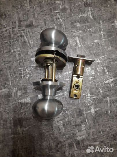 Продам ручки от межкомнатных дверей